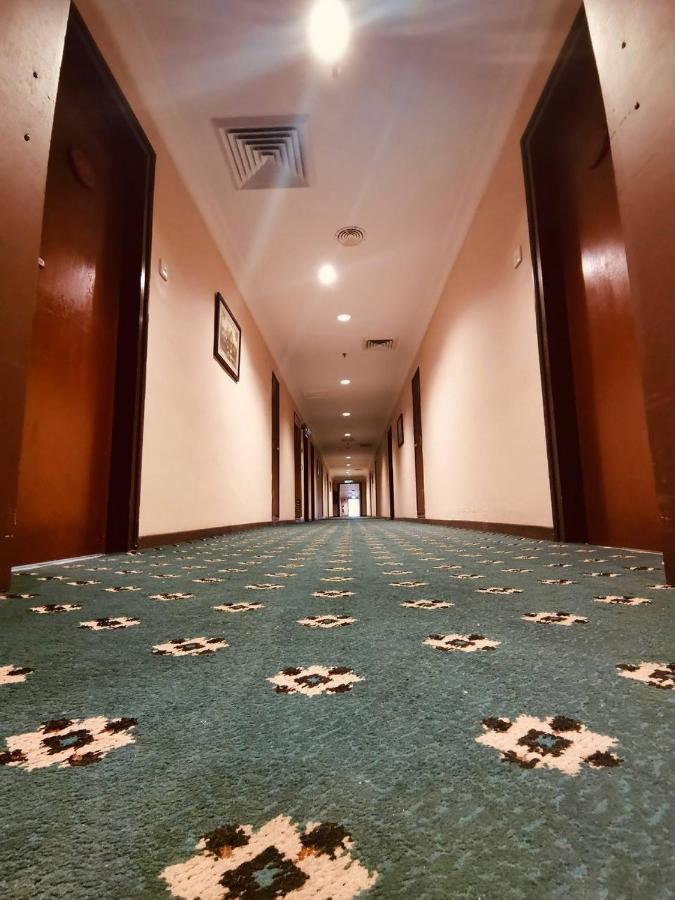 Seaview Deluxe Studio Couples Room S Tanjung Bungah (Penang) Esterno foto